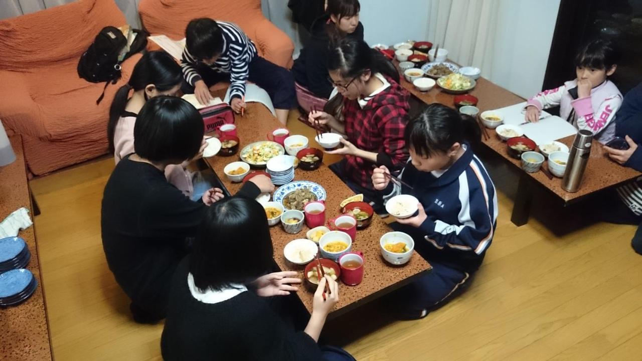 אצ'י Guest House Minna No Ie מראה חיצוני תמונה